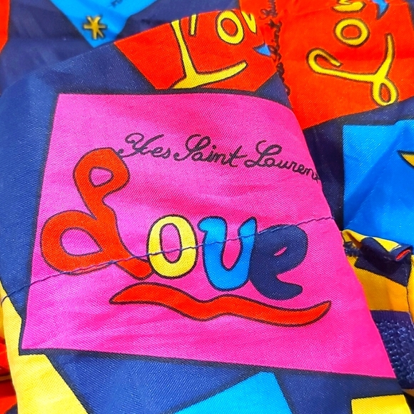 💜 YVES SAINT LAURENT LOVE UMBRELLA! - Picture 2 of 4